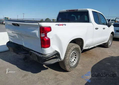 2020 Chevrolet Silverado K1500 z USA, uszkodzony, nr VIN 1GCRYAEH7LZ243048